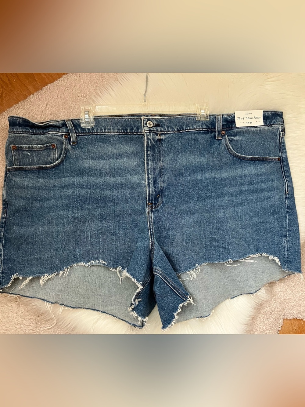 ABERCROMBIE & FITCH The 4" Mom Short Blue Denim High Rise 37 / 24 NEW NWT